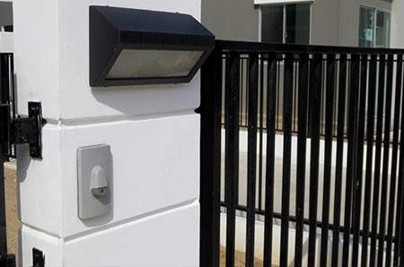 Installateur automatisme et système d'interphone bourgoin jailleu